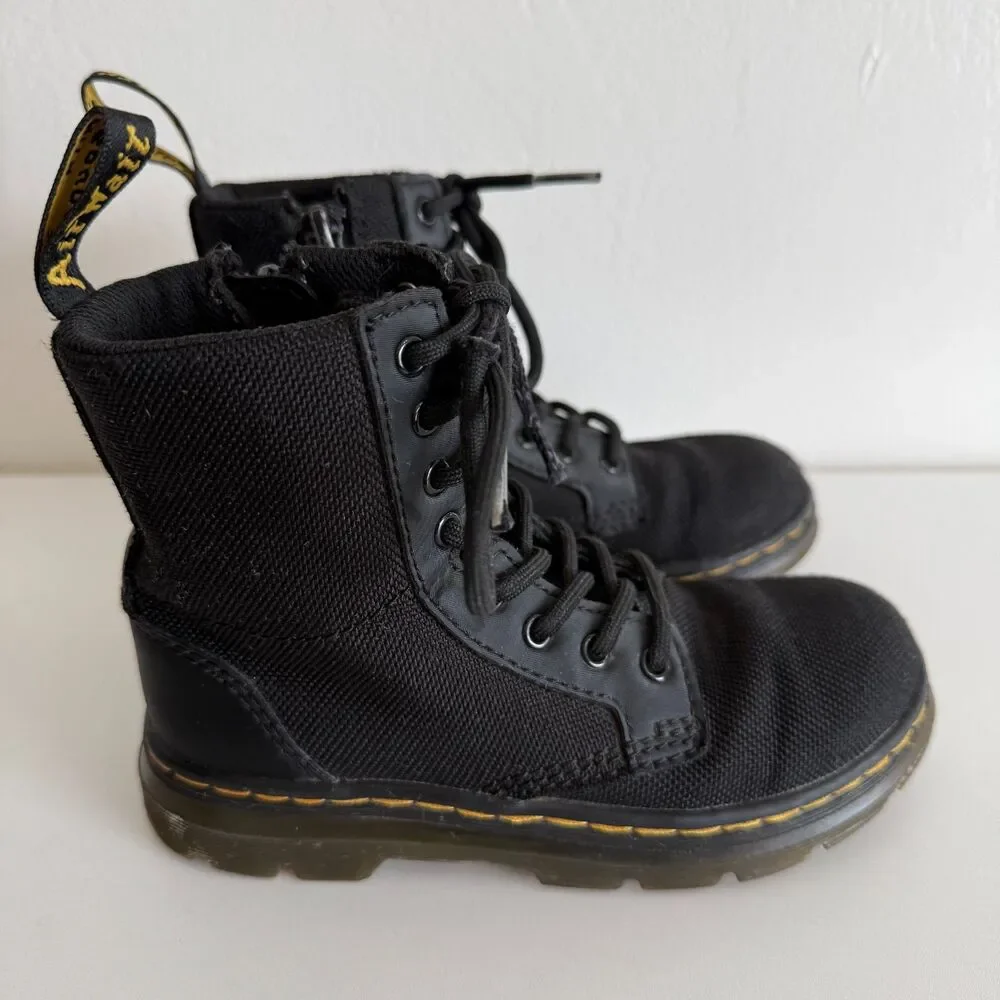 Dr. Martens Junior Combs in Black Size 12